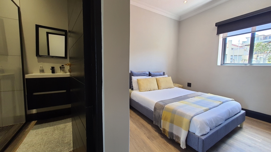 5 Bedroom Property for Sale in Theescombe Eastern Cape